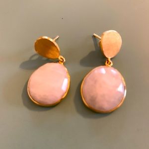Pearl and gold earrings
